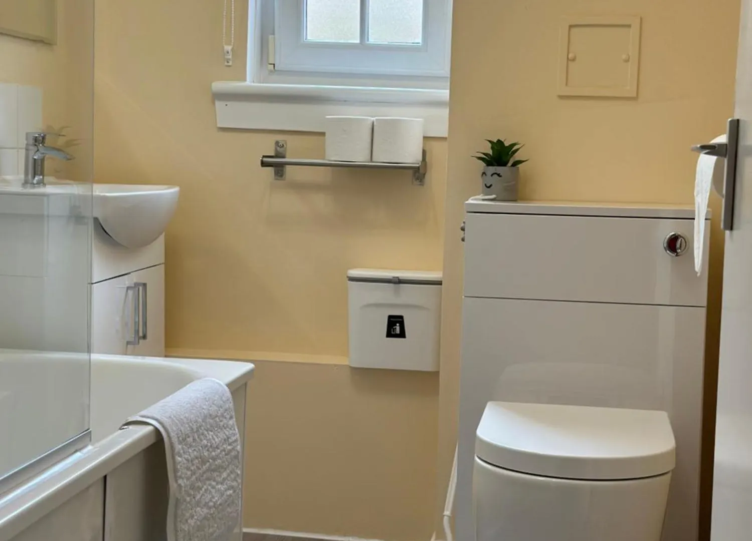 Apartment One Room With Parking Space Edinburgh